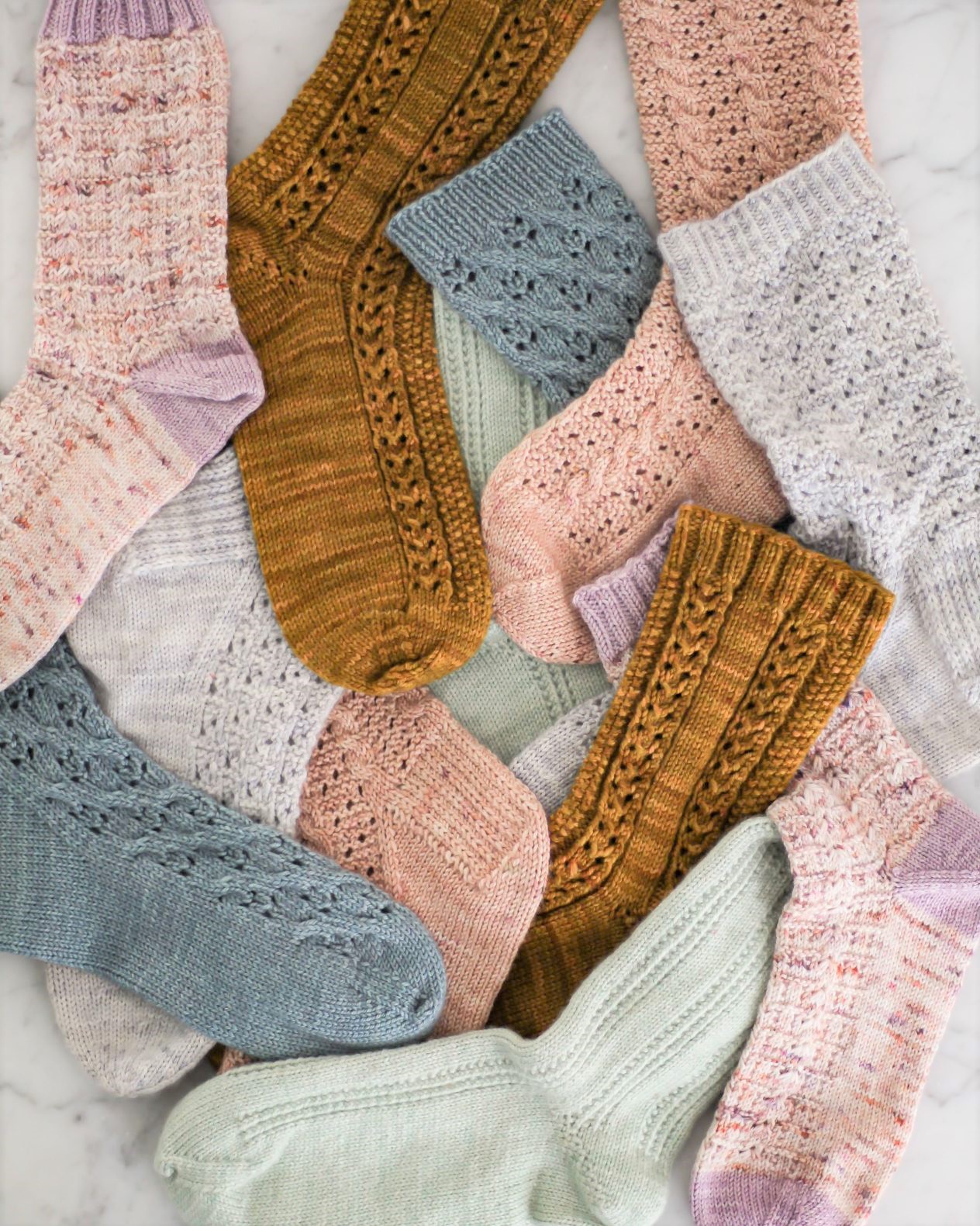 How To Use Up Leftover Sock Yarn (Free Knitting Pattern)