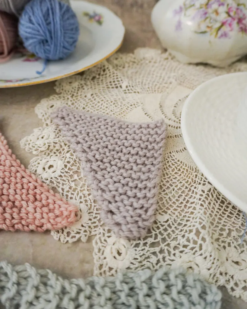 How to Knit a Triangle Shawl for Beginners: 4 Easy Shapes - A Bee In ...